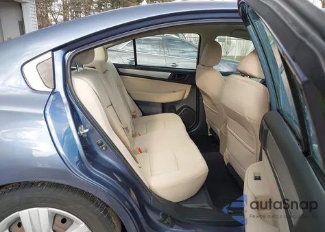 2015 Subaru Legacy 2.5I z USA, uszkodzony, nr VIN 4S3BNBA6XF3004136